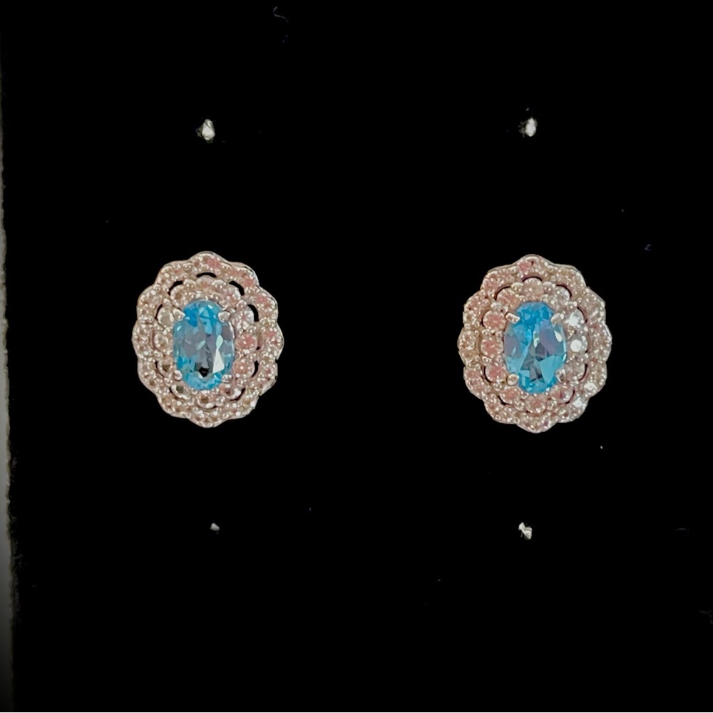 Swiss Blue Topaz/White Sapphire stud earrings - Picture 2 of 6